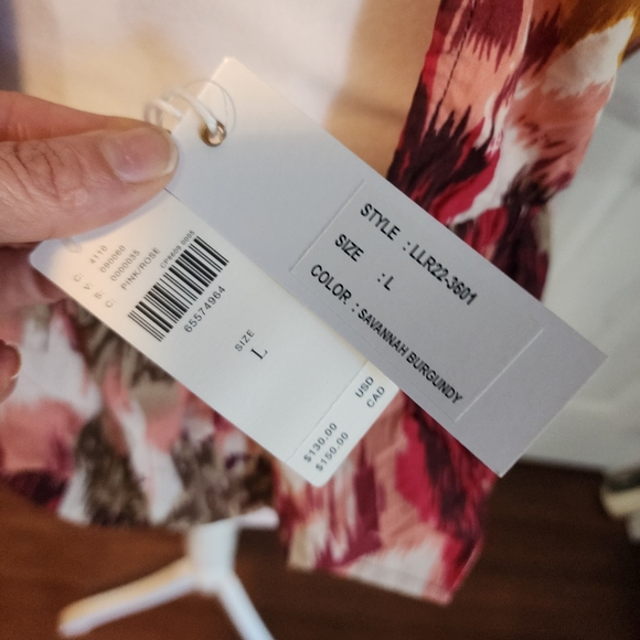 NEW Anthropologie | Love the Label Painterly Open-Back Savannah Burgundy Blouse - Picture 12 of 14